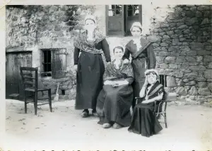Maison ayant servi d'école au début du XIXe siècle • Collection Sylvette David