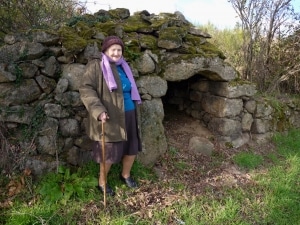 1/4 • Cabane de pierres sèches (Sinfonts 2) • Photo Francis Mandeau