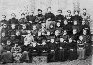 École privée de filles • 1900 • Collection famille Chaboud