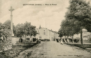 La place du Pontet à la fin du XIXe siècle