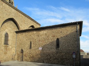 Chapelle des pénitents et ancienne porte des moines